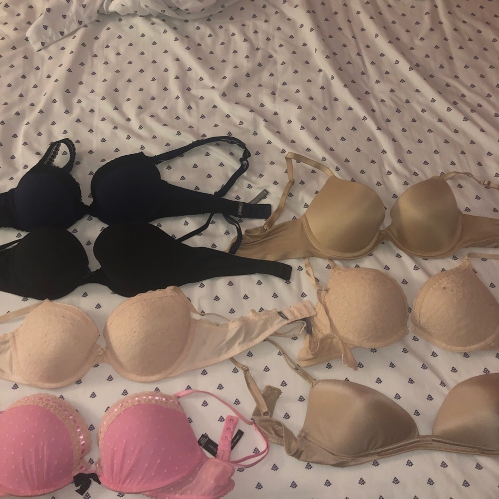 ASSORTED AERIE AND VICTORIA'S SECRET BRAS